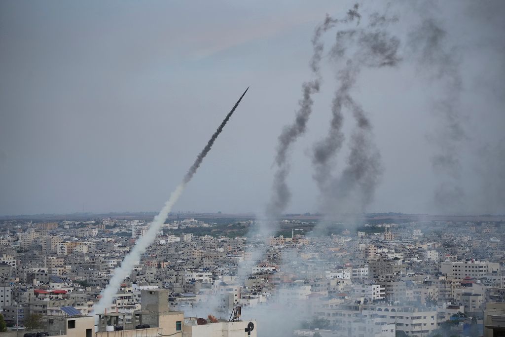 以巴新一轮冲突致逾400死 以总理：将出动全部力量摧毁哈马斯