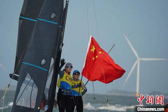 中国帆船队6金2银居榜首 “Z世代”赶超争先