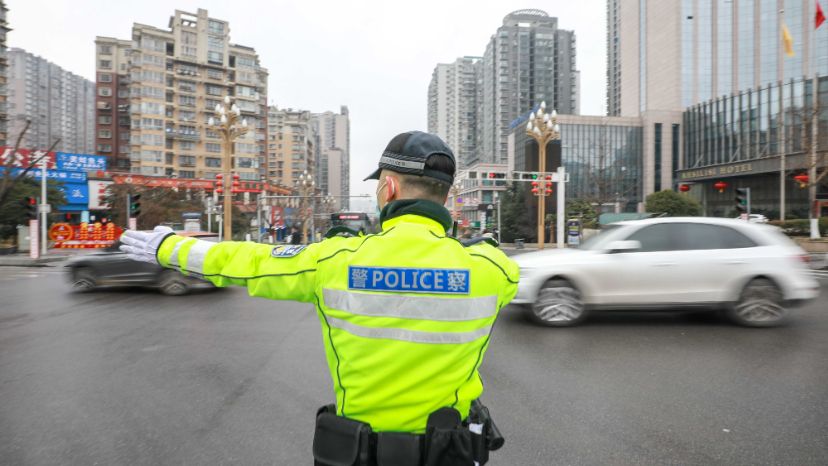 中国多地明确：“十一”期间轻微交通违法“只警告不处罚”