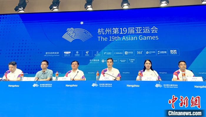 中国场地自行车队完成首秀 男女组均破亚运会纪录